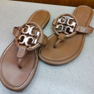Tory Burch sandaks